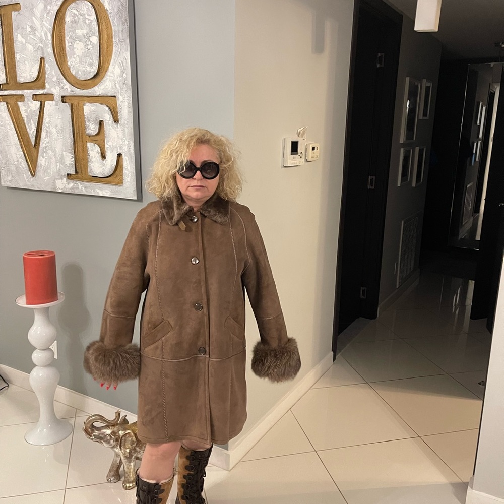 Lambskin leather coat with real fur